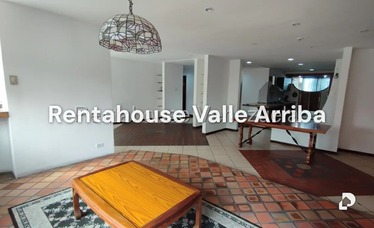 Apartamento en Altamira, Caracas – 1