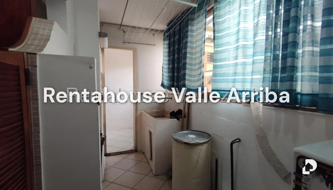 Apartamento en Altamira, Caracas – 14