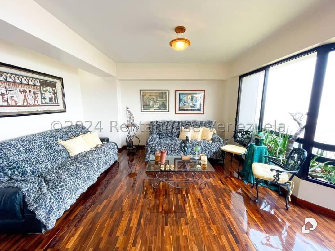 Apartamento en Los Naranjos (del Cafetal), Caracas – 13