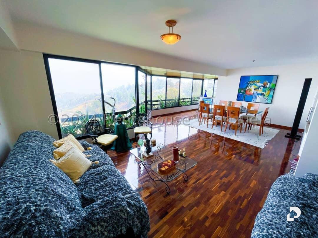 Apartamento en Los Naranjos (del Cafetal), Caracas – 12