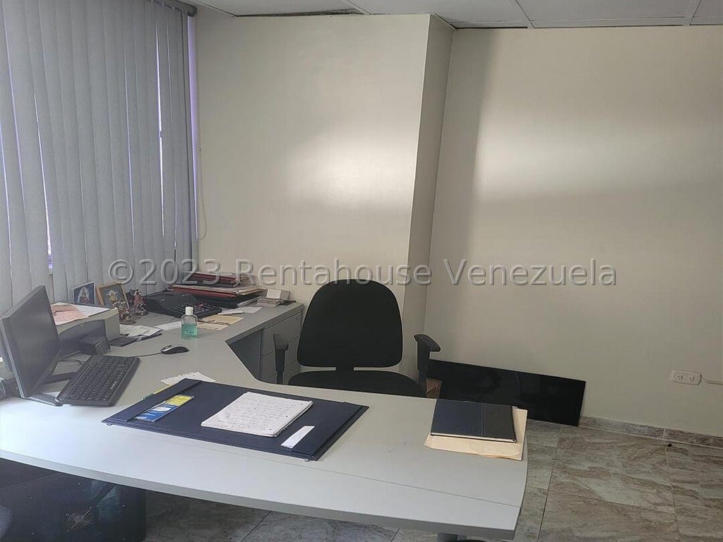 Oficina en Sabana Grande, Caracas - 1