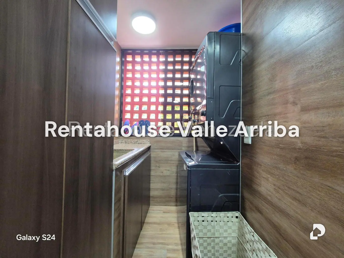 Apartamento en Lomas de La Alameda, Caracas – 19