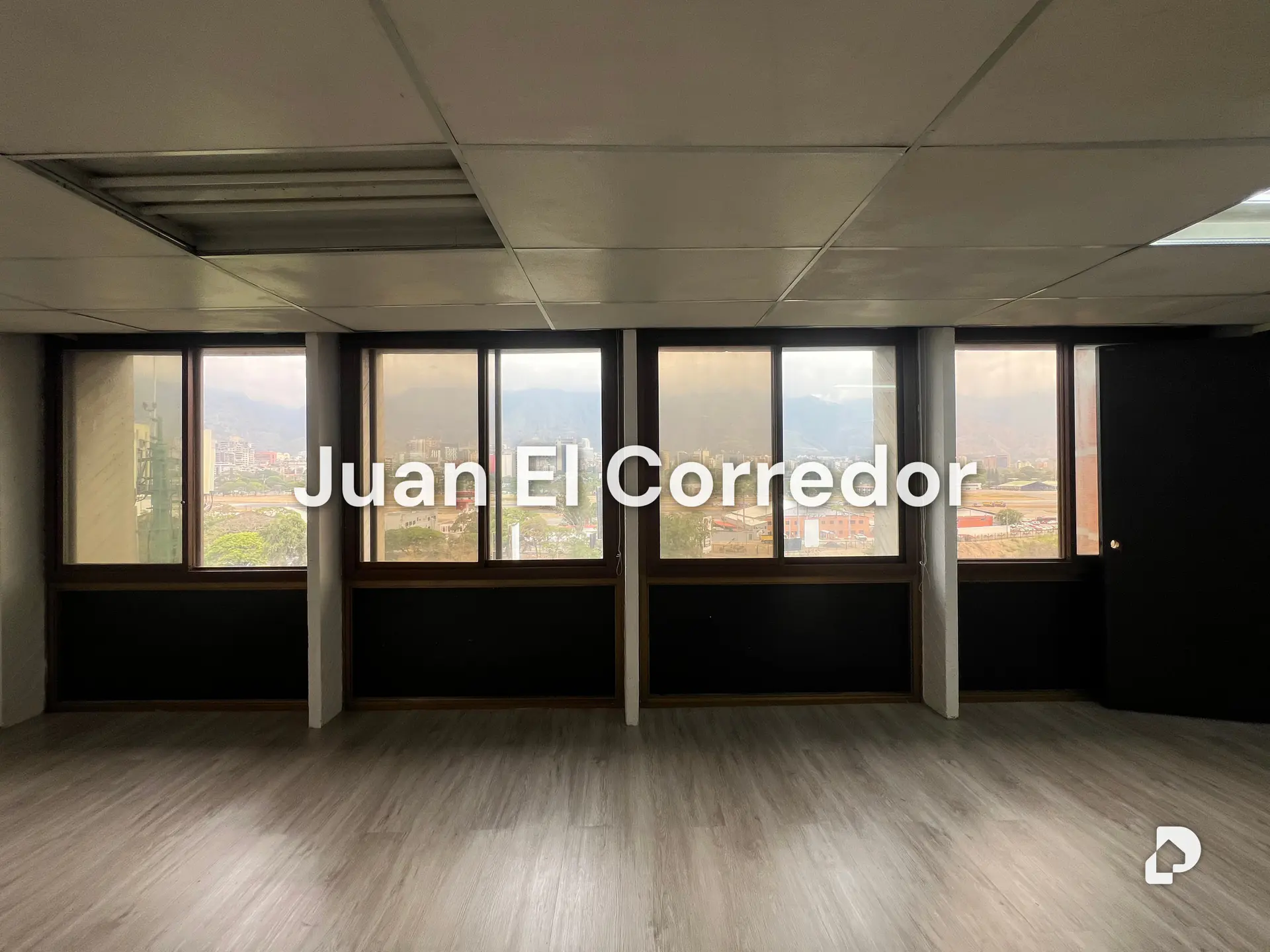 Office in Chuao, Caracas – 3