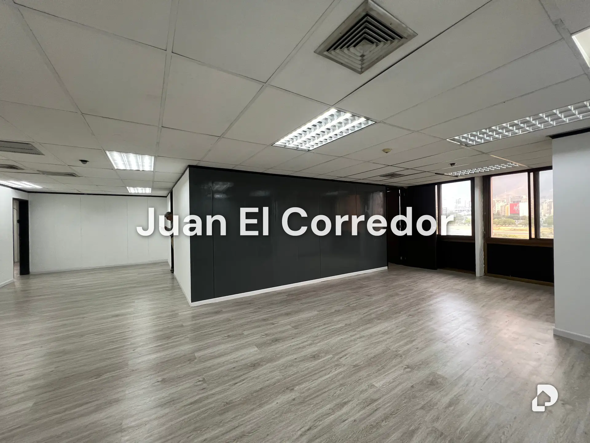 Office in Chuao, Caracas – 1