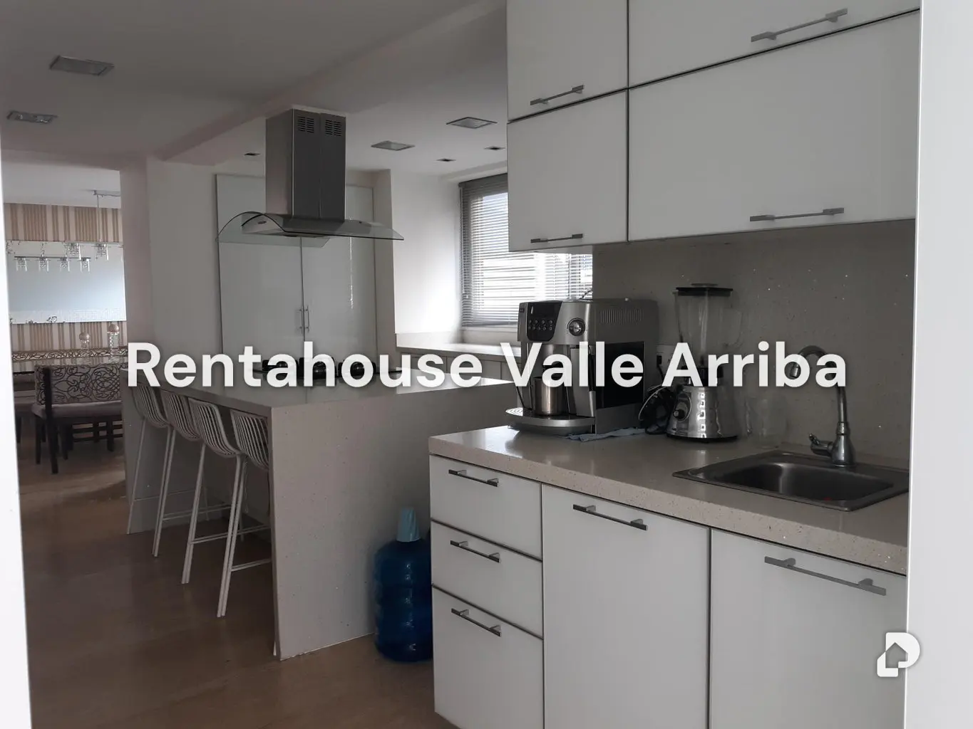 Apartamento en Lomas de Las Mercedes, Caracas – 12