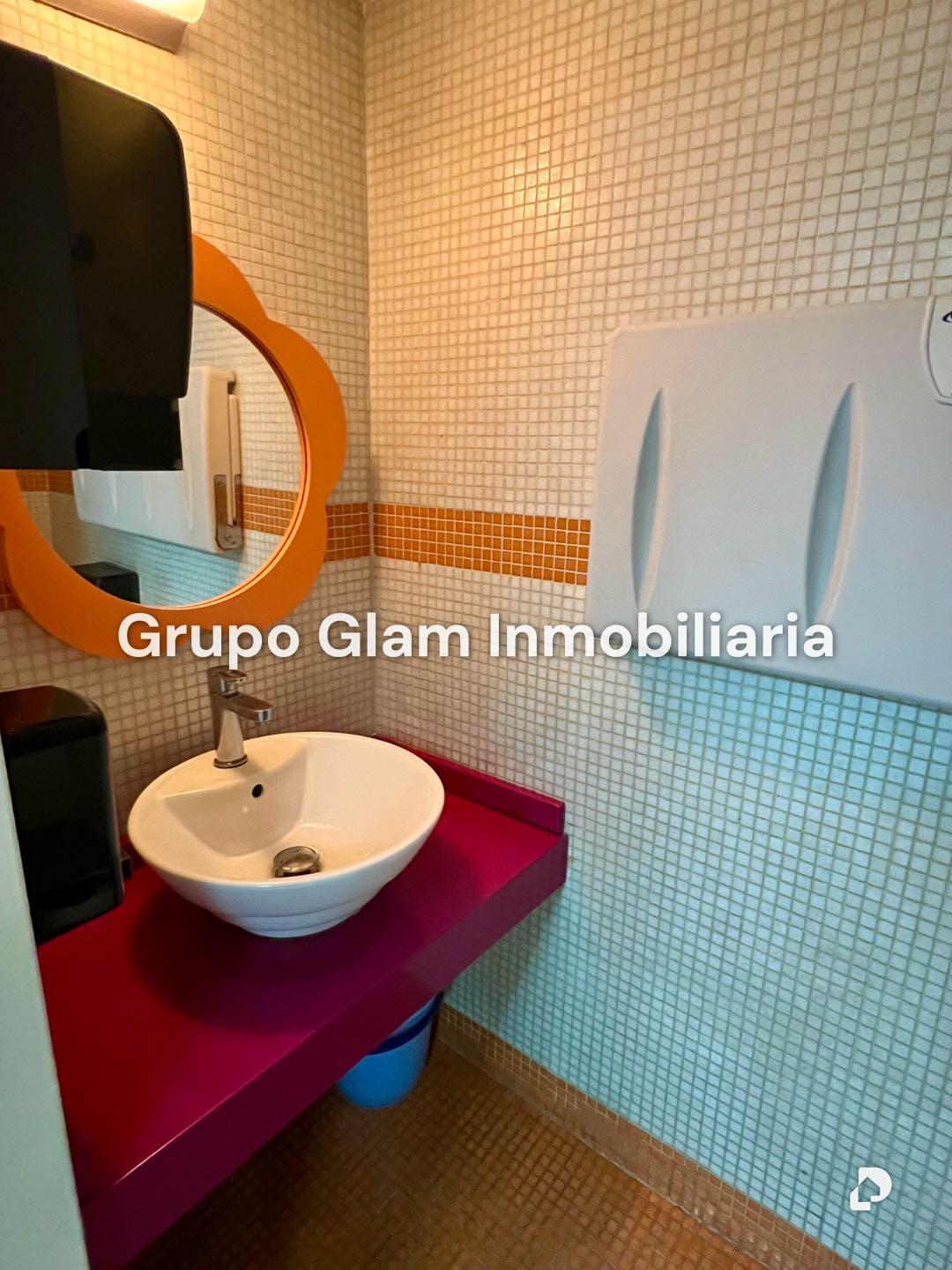 Commercial space in Chuao, Caracas – 16
