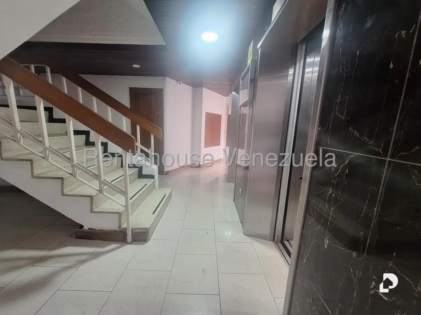 Apartamento en Santa Paula, Caracas – 24