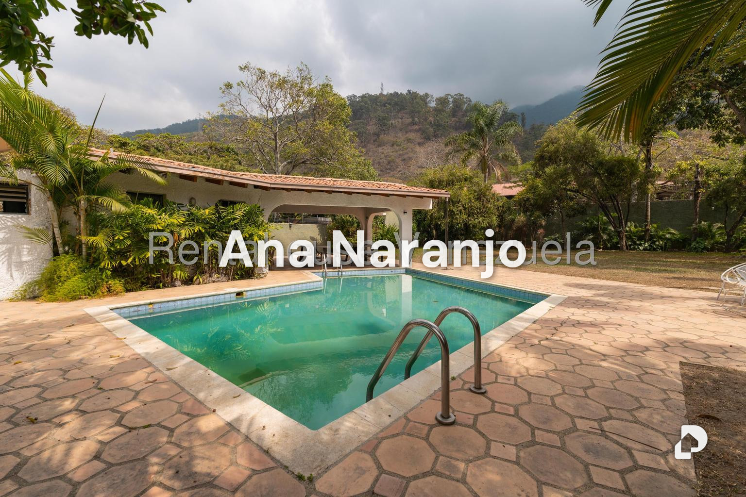 Casa en Country Club, Caracas – 39