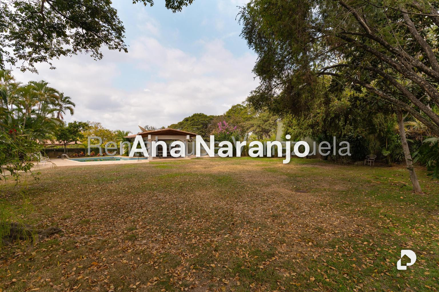 Casa en Country Club, Caracas – 44