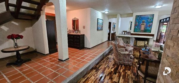 House in La Lagunita, Caracas – 6