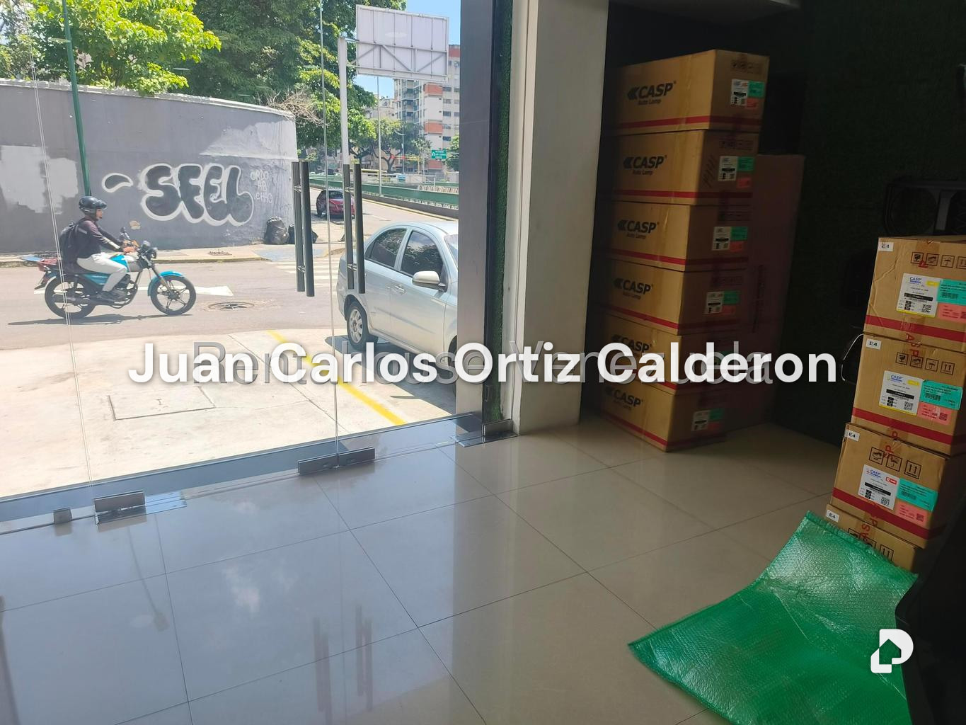 Local comercial en El Bosque, Caracas – 2