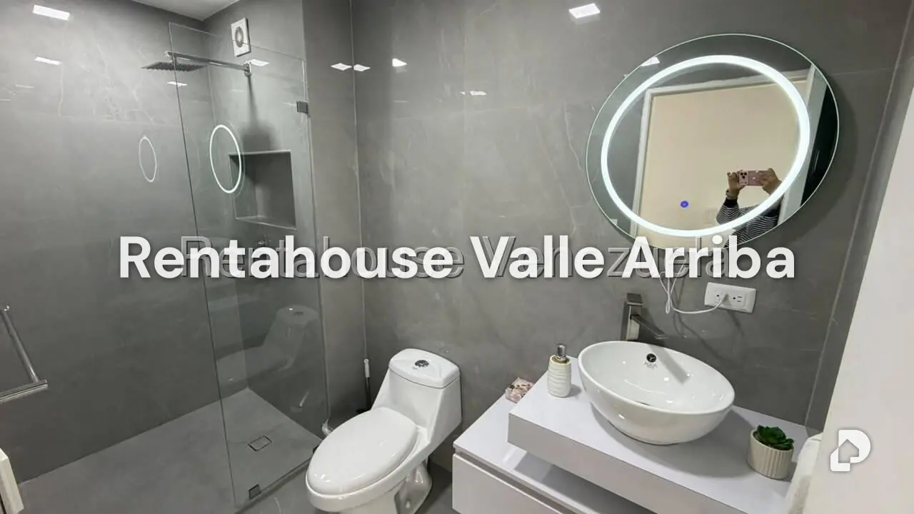 Apartamento en Santa Fe Norte, Caracas – 15
