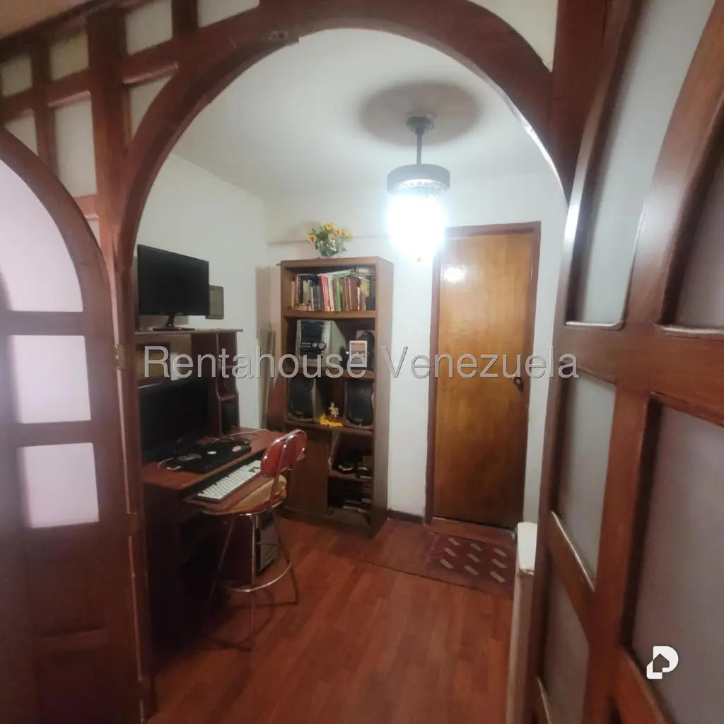 Apartamento en El Marqués, Caracas – 25