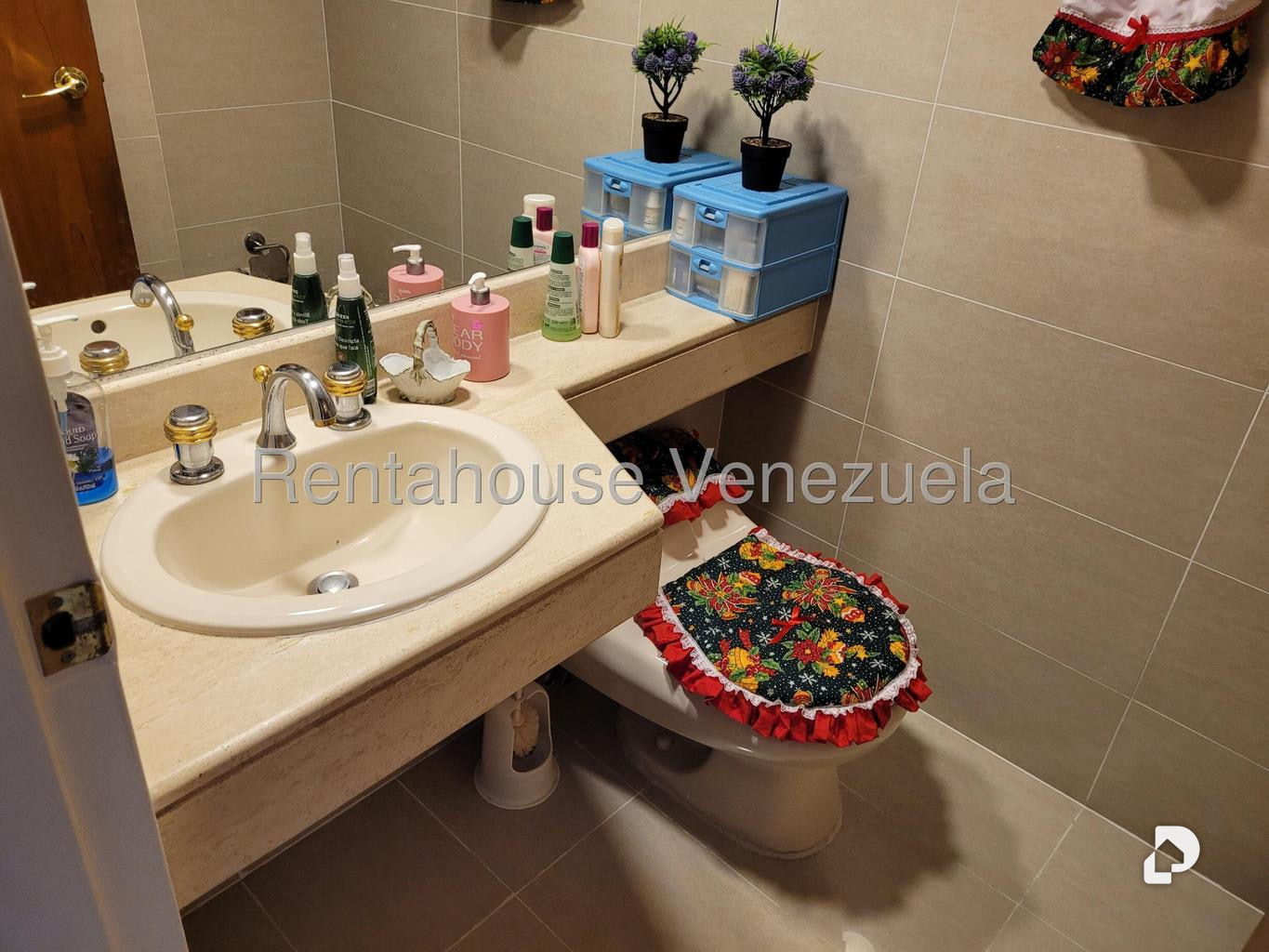 Apartamento en Los Chorros, Caracas – 23