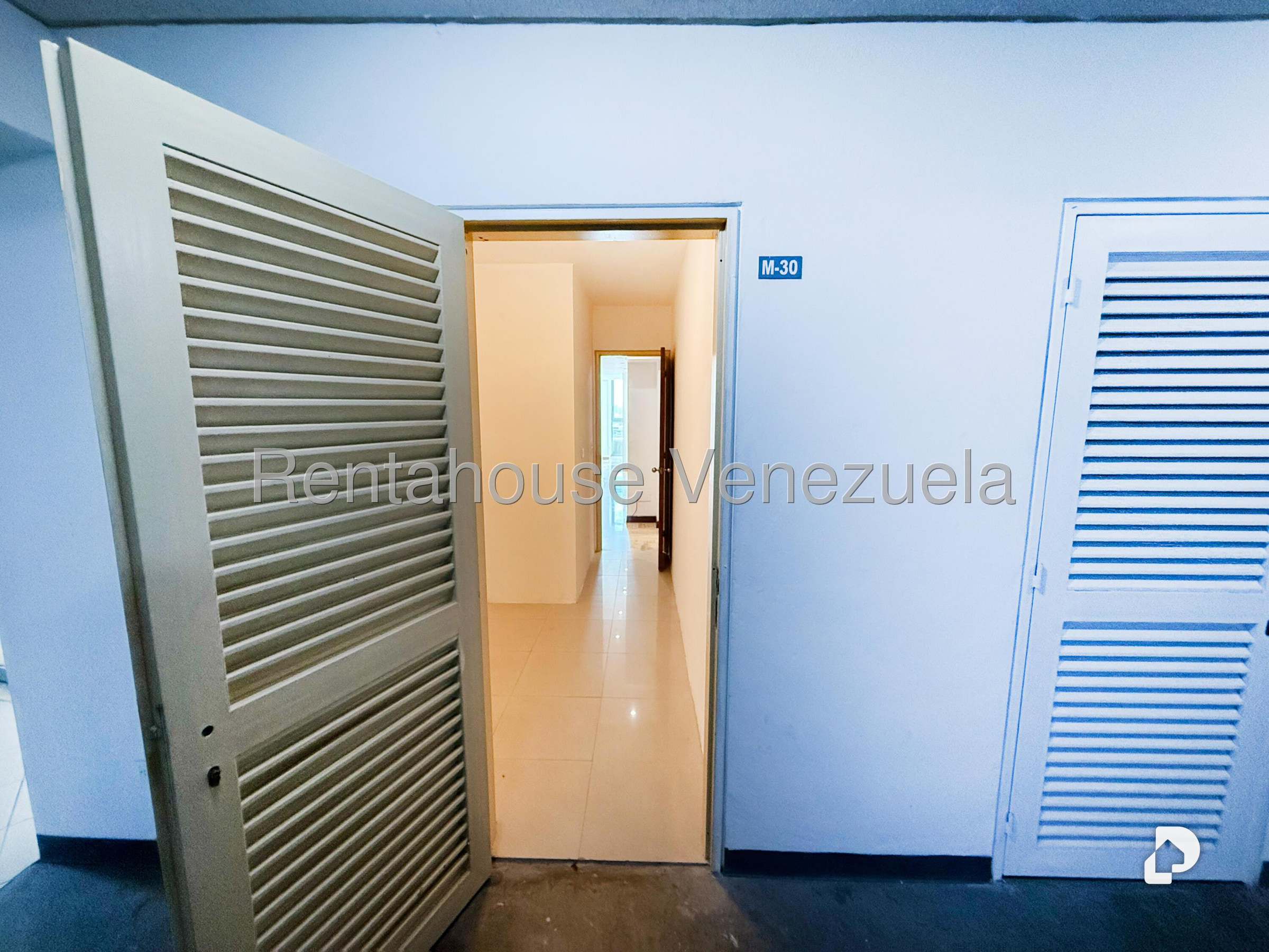 Apartamento en Lomas de Las Mercedes, Caracas