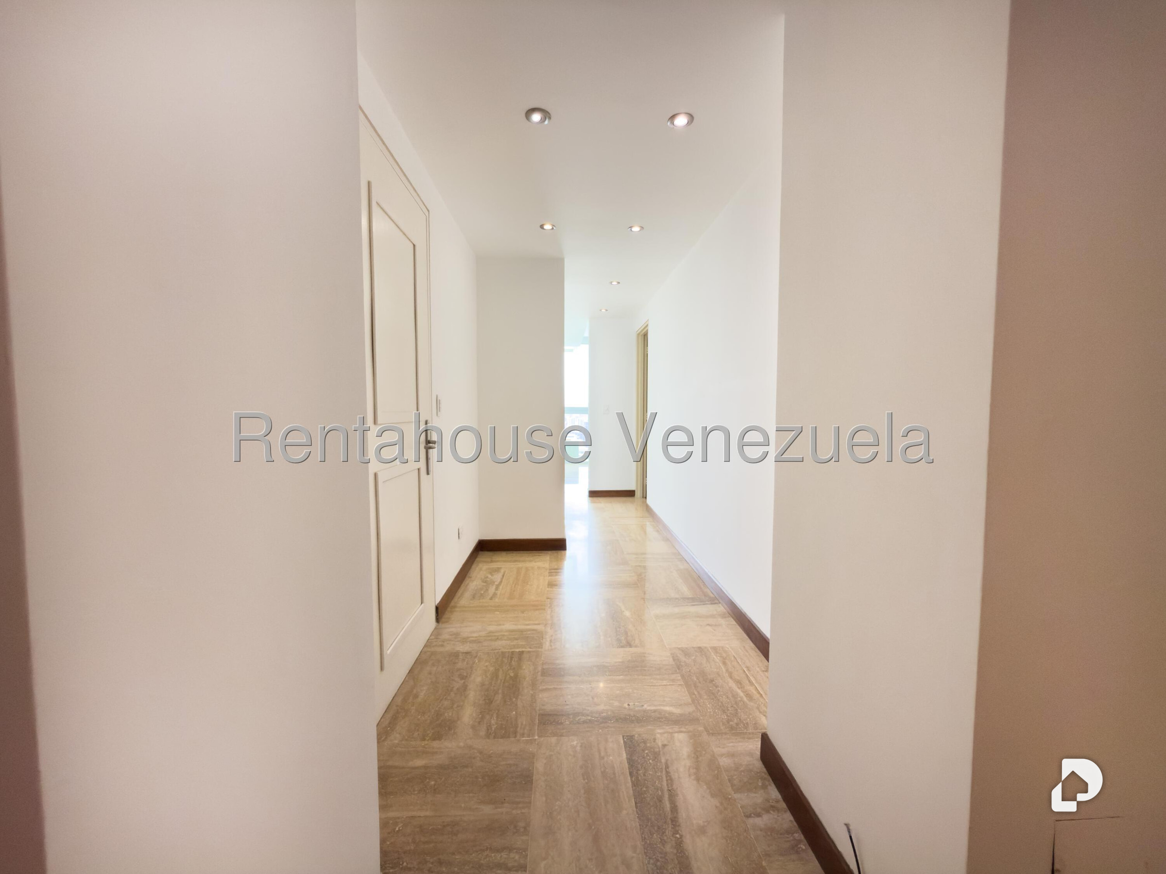 Apartamento en Lomas de Las Mercedes, Caracas