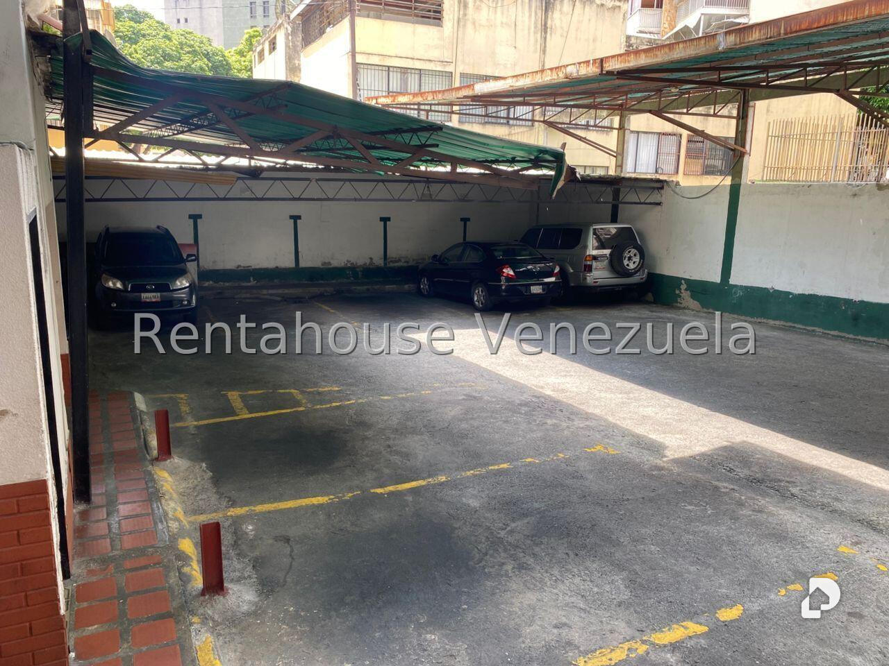 Edificio en La Florida, Caracas