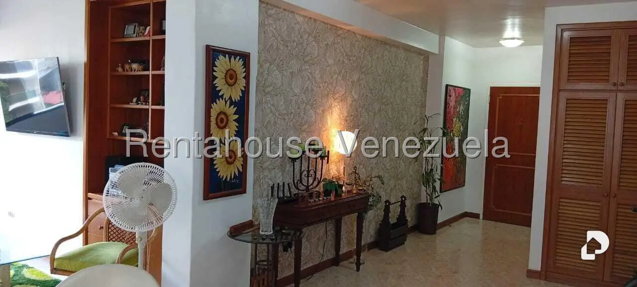 Apartamento en Altamira, Caracas – 1