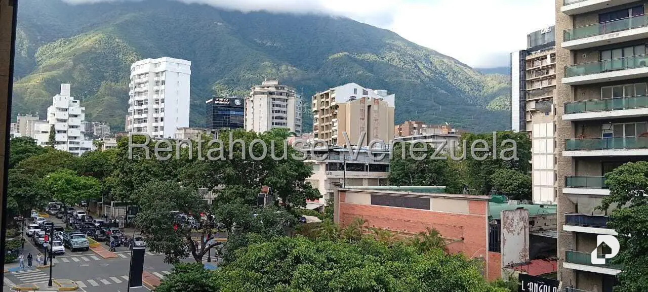 Apartamento en Altamira, Caracas – 3
