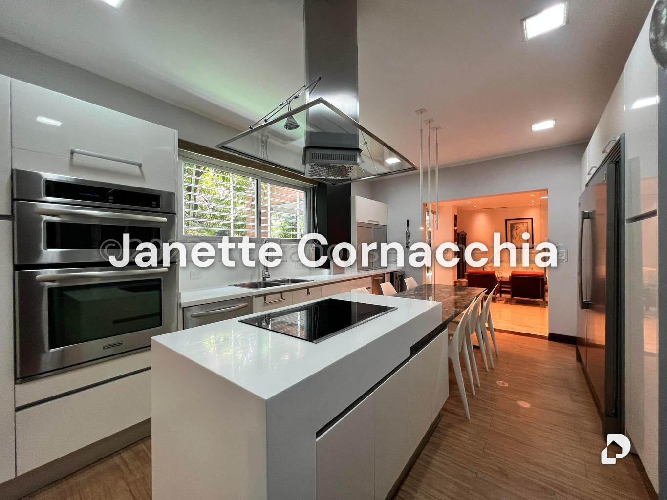 Apartamento en Campo Alegre, Caracas – 13