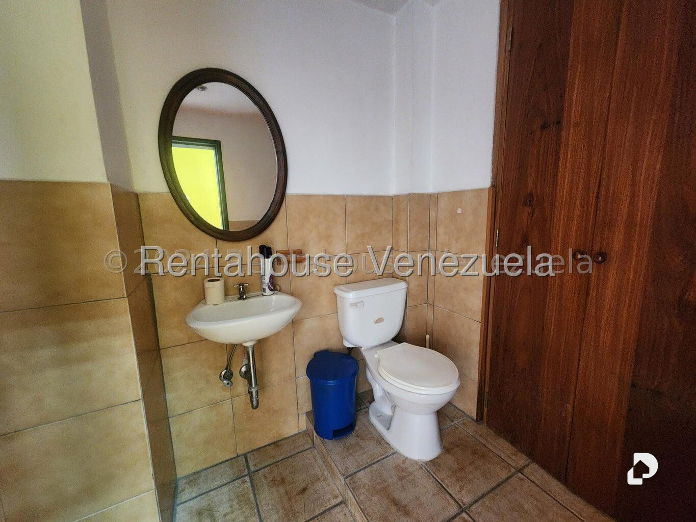 Oficina en La California Norte, Caracas – 12