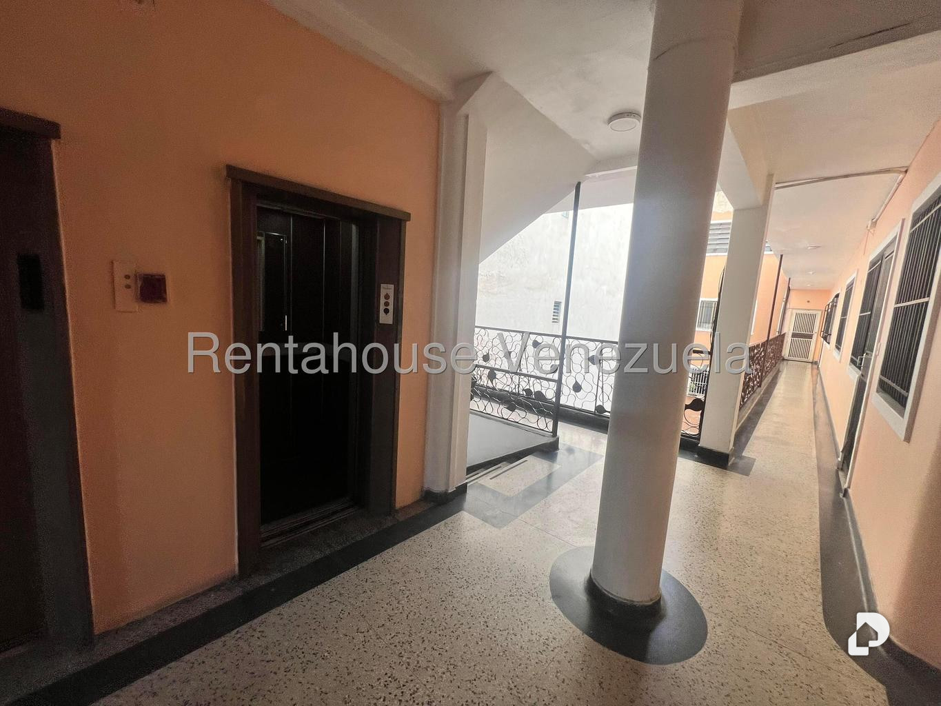 Apartamento en Chacao, Caracas – 25