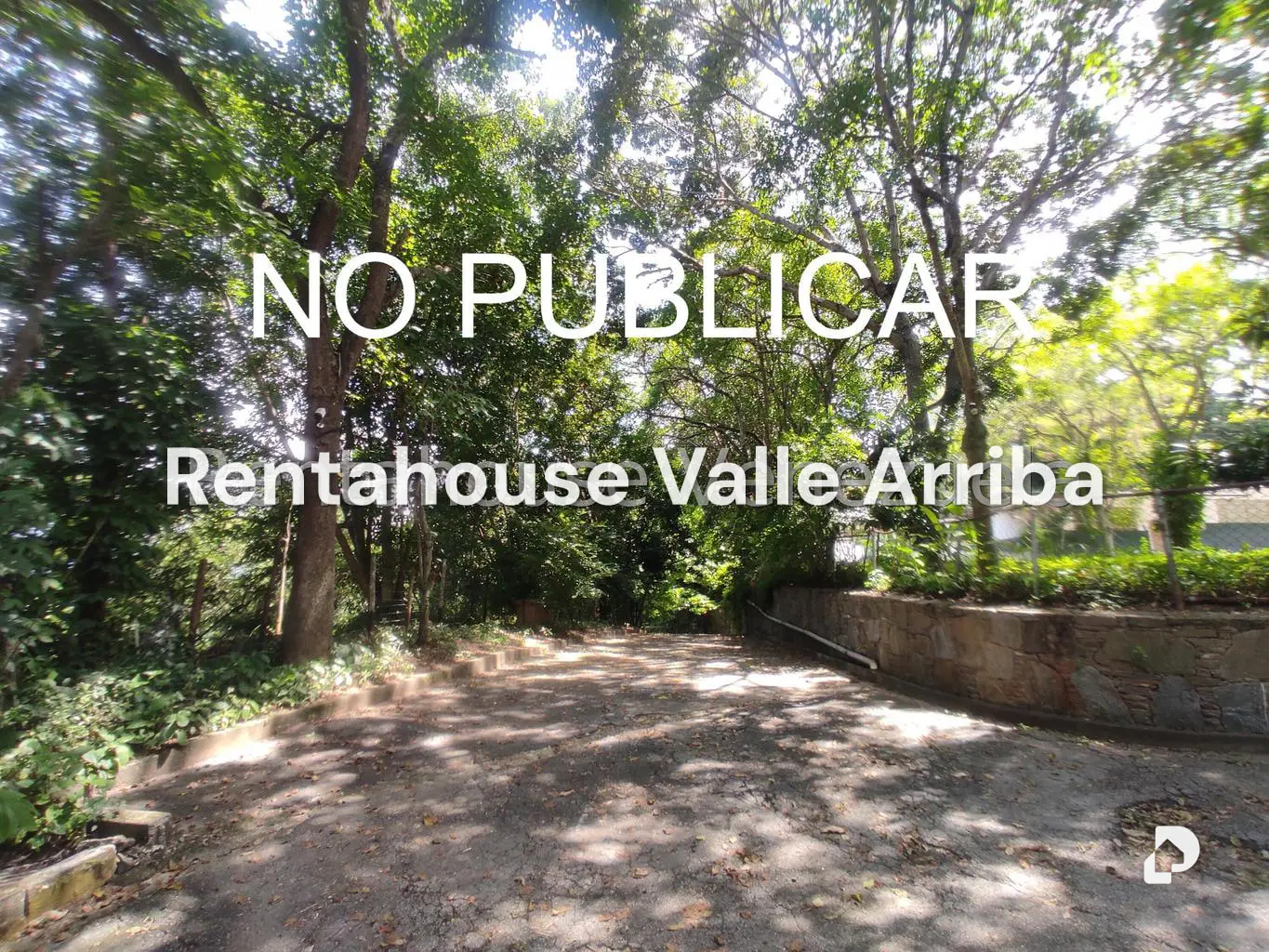 Terreno en Colinas de Bello Monte, Caracas – 4
