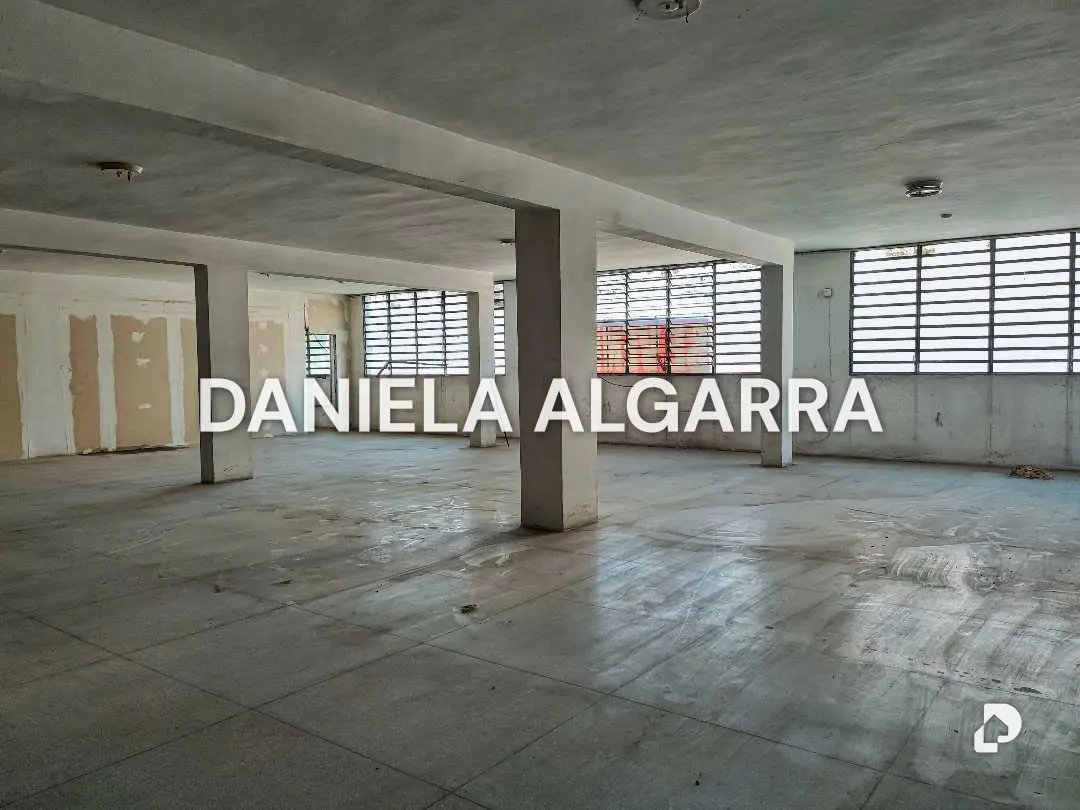 Local comercial en Centro Norte, Valencia – 12