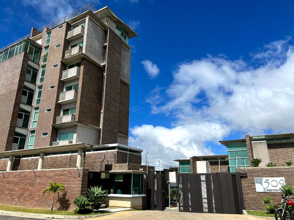 Apartamento en Alto Hatillo, Caracas - 1