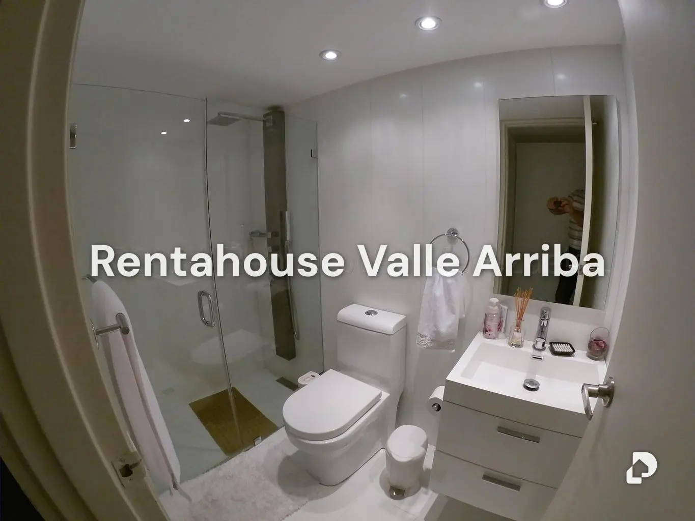 Apartamento en Los Palos Grandes, Caracas – 12