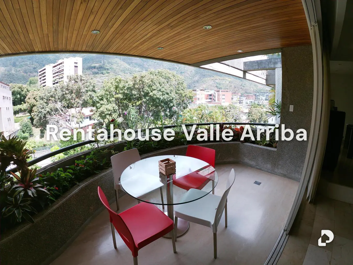 Apartamento en Los Palos Grandes, Caracas – 29
