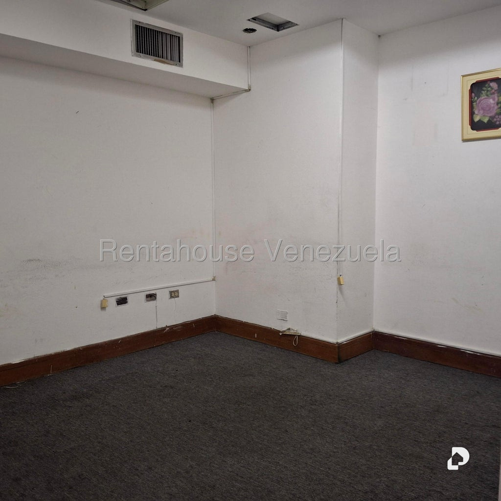Oficina en Parroquia Catedral, Caracas – 10