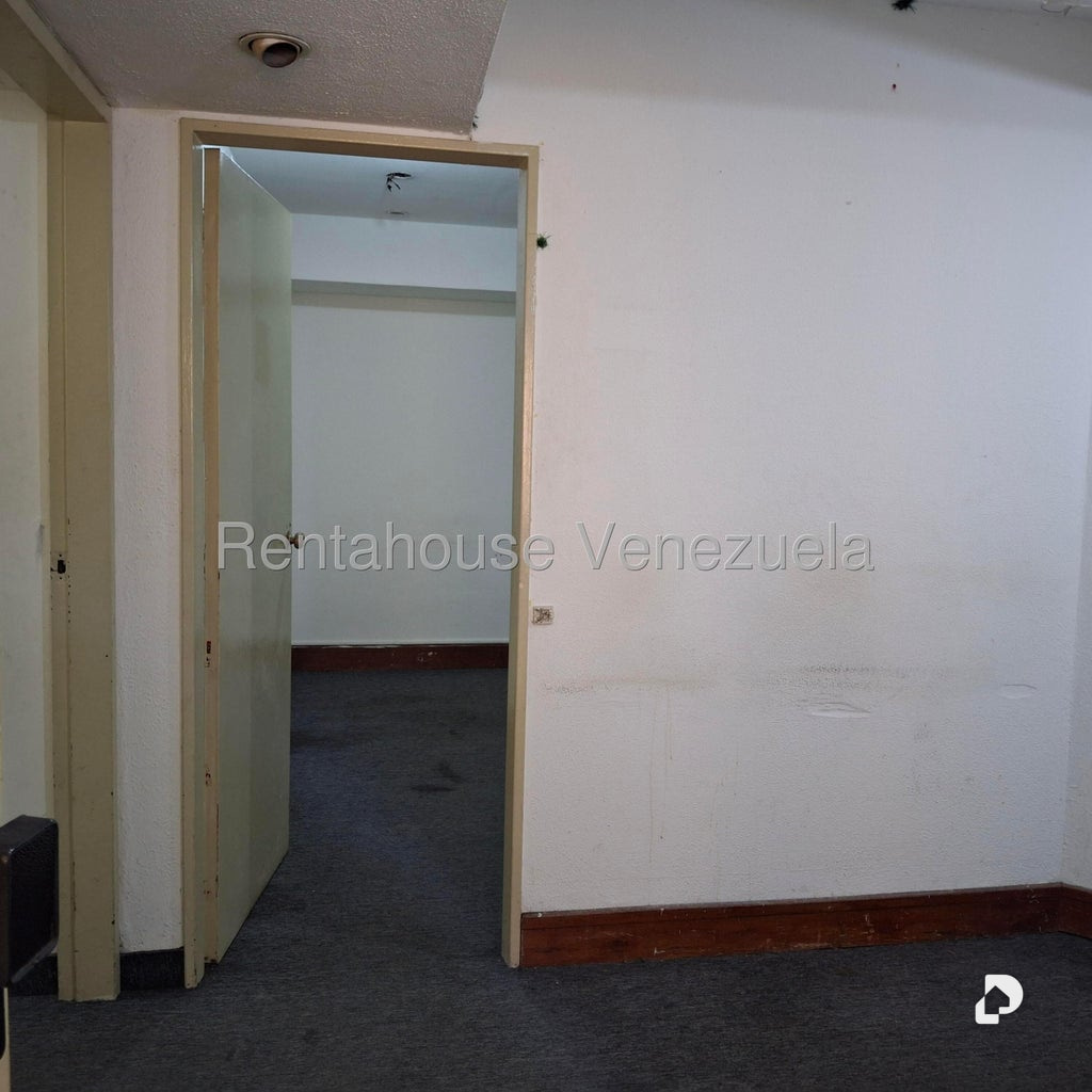 Oficina en Parroquia Catedral, Caracas – 3