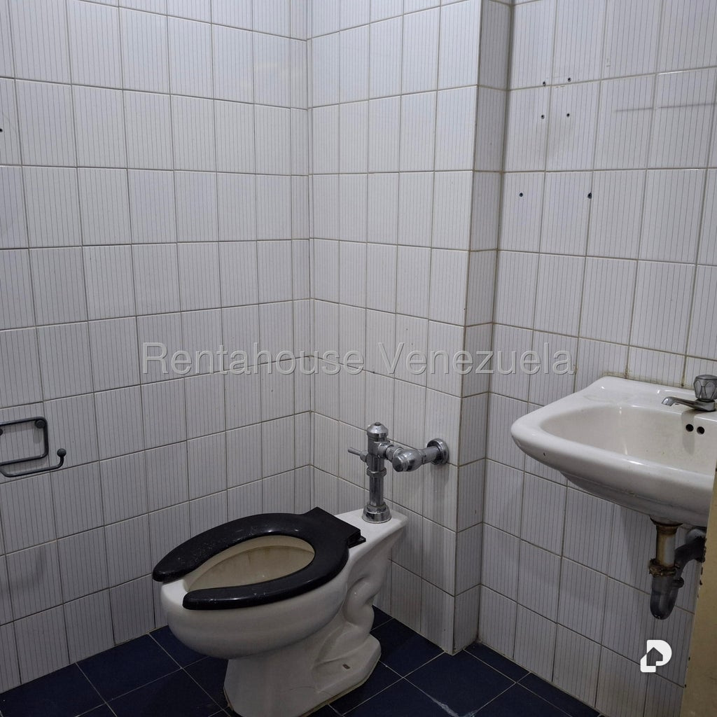 Oficina en Parroquia Catedral, Caracas – 25
