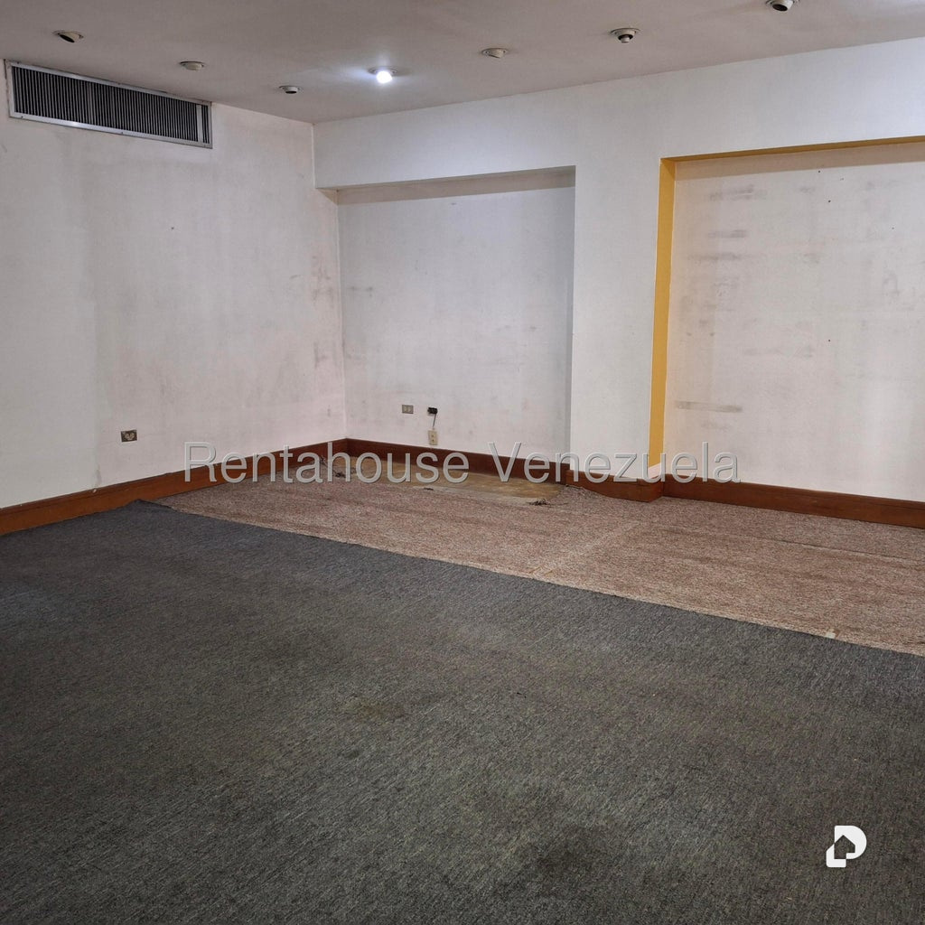 Oficina en Parroquia Catedral, Caracas – 20