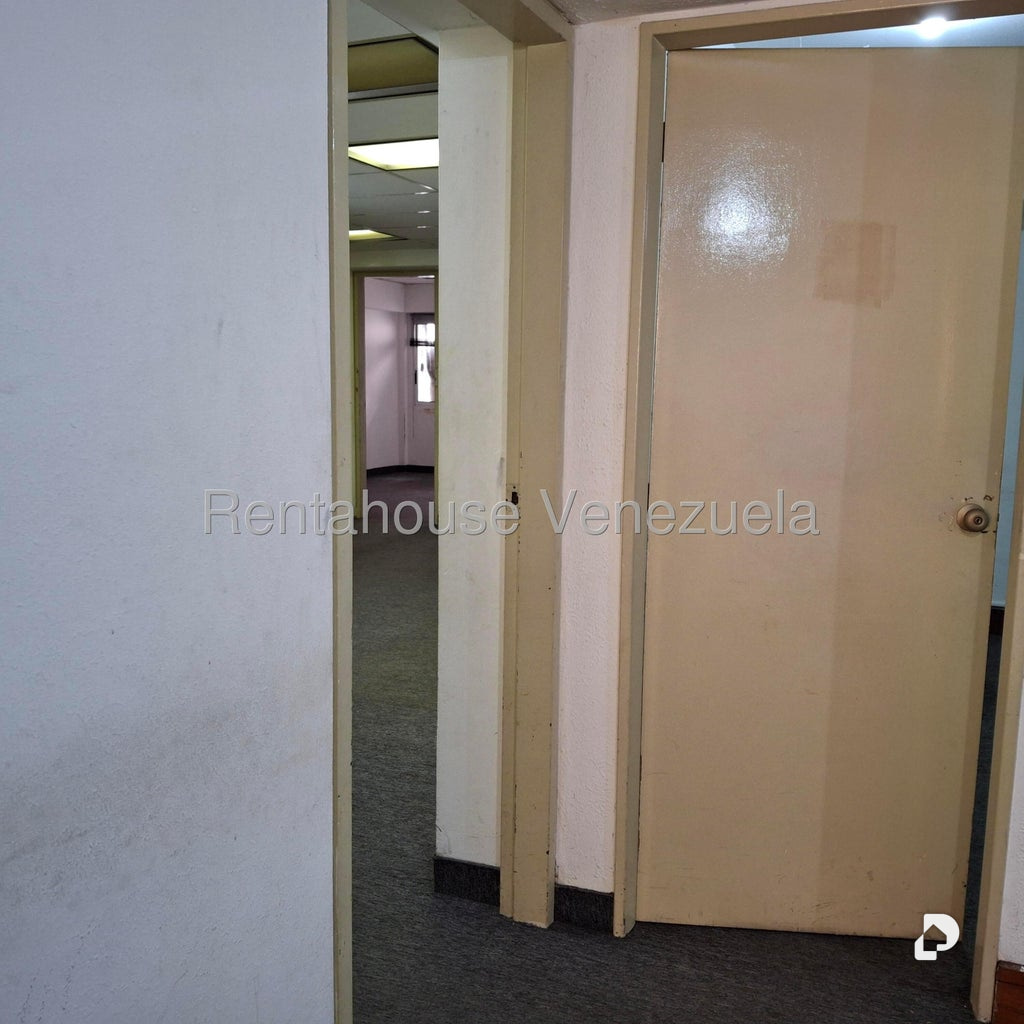 Oficina en Parroquia Catedral, Caracas – 5