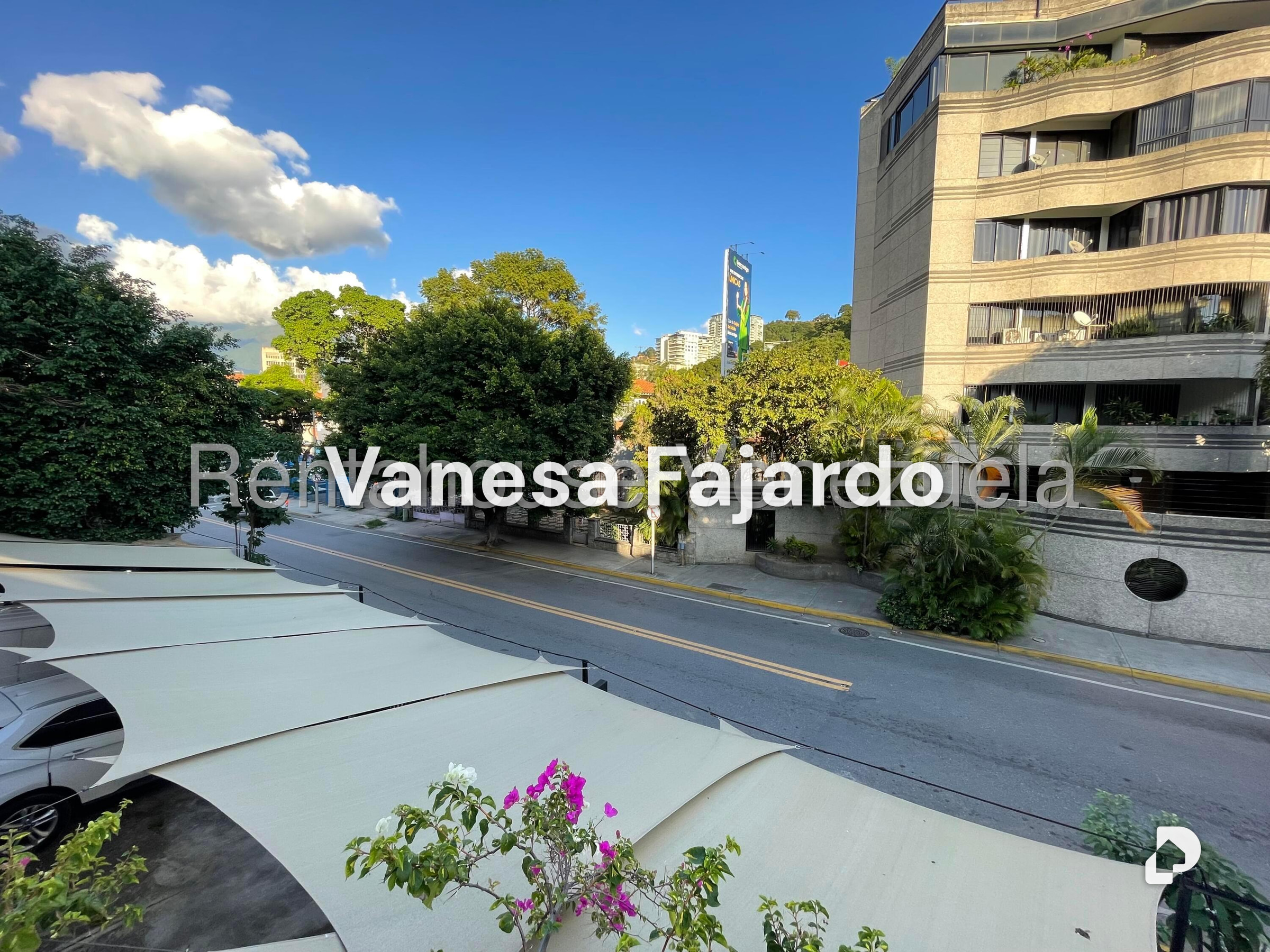 Terreno en Los Naranjos de las Mercedes, Caracas – 7
