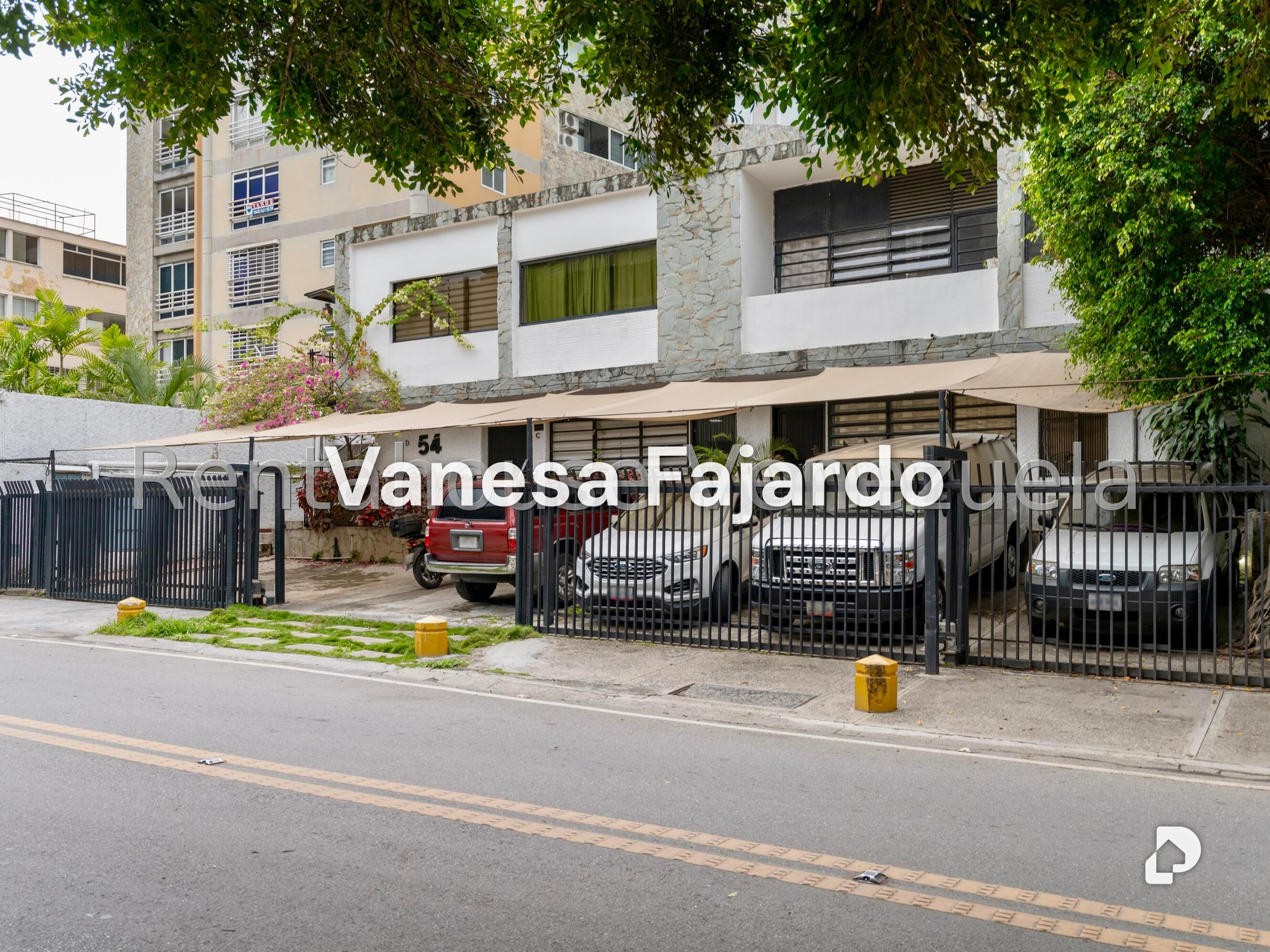 Terreno en Los Naranjos de las Mercedes, Caracas – 5