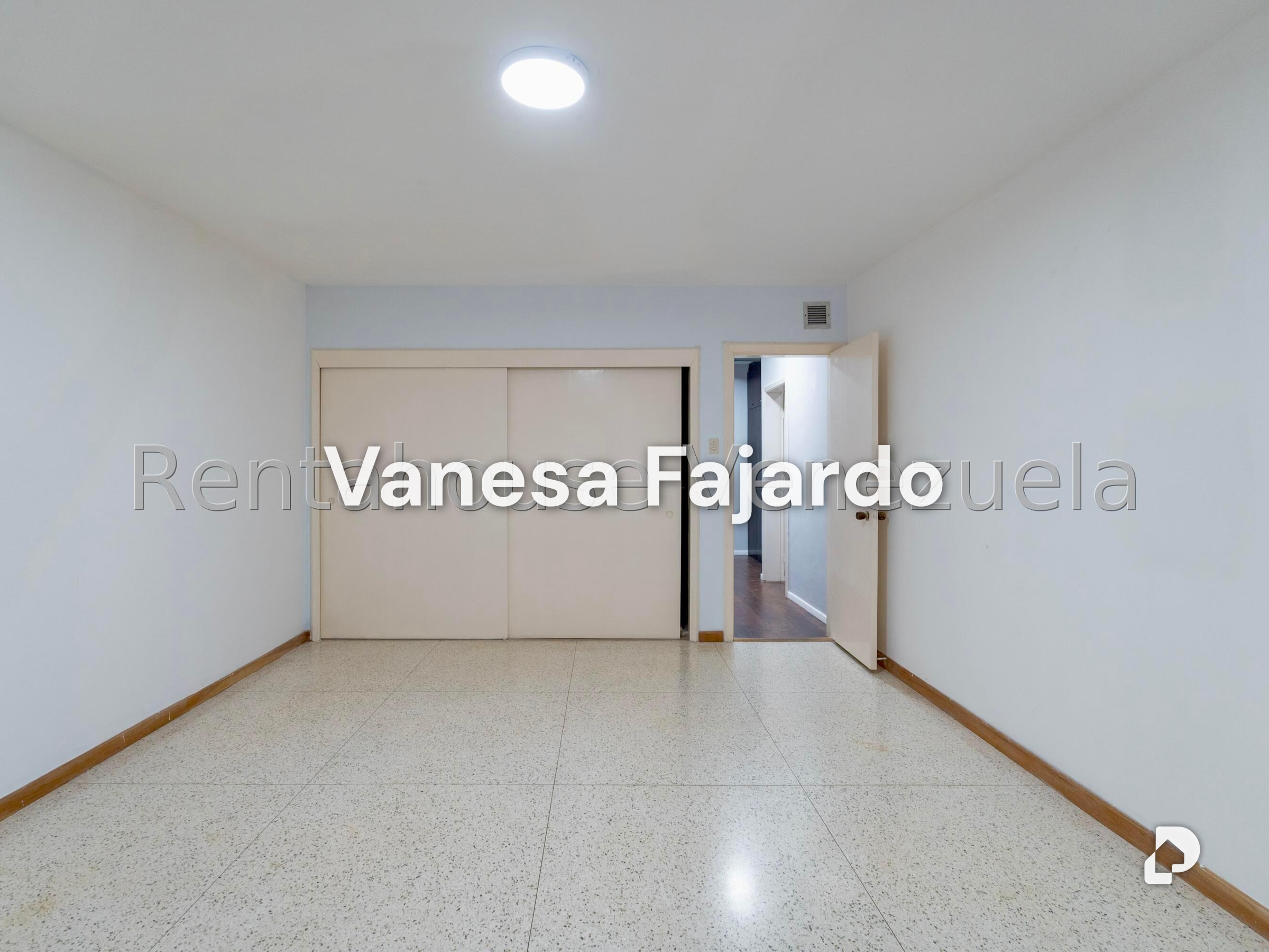Terreno en Los Naranjos de las Mercedes, Caracas – 21