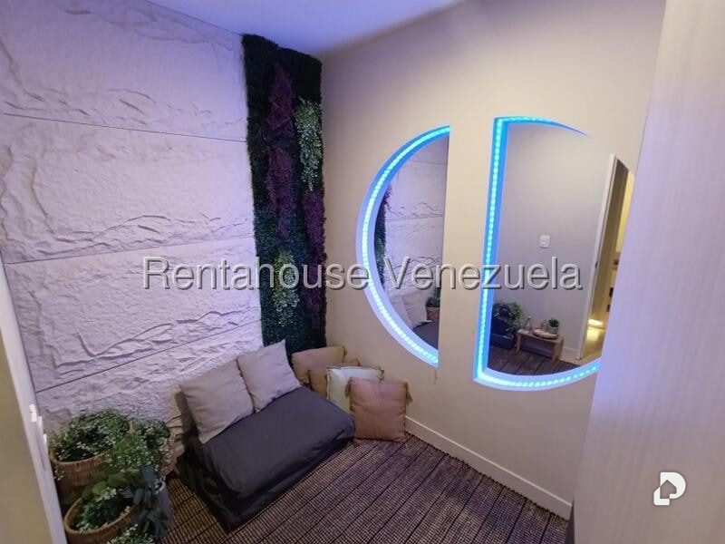 Local comercial en El Recreo, Caracas – 21