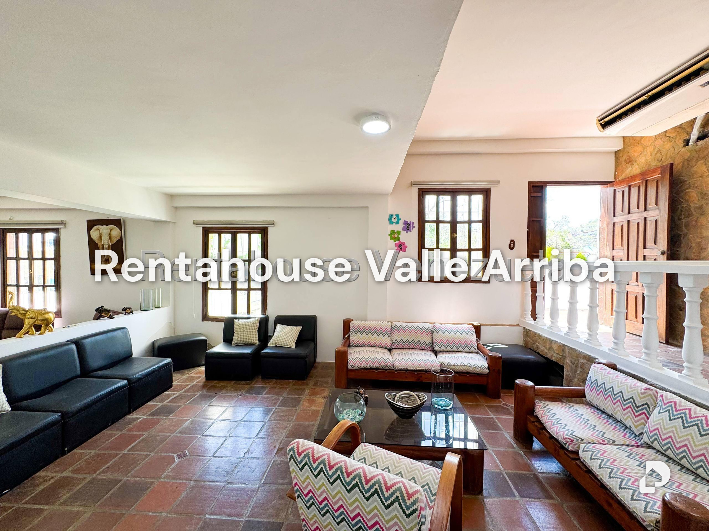 House in El Hatillo, Caracas – 30