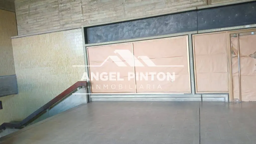Commercial space in Maracaibo - 1