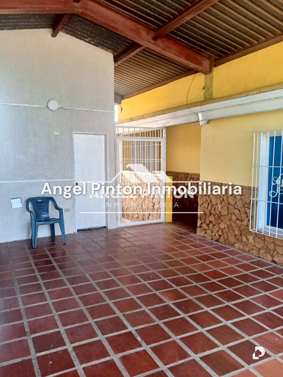 Apartamento en Rafael Urdaneta, Maracaibo – 1