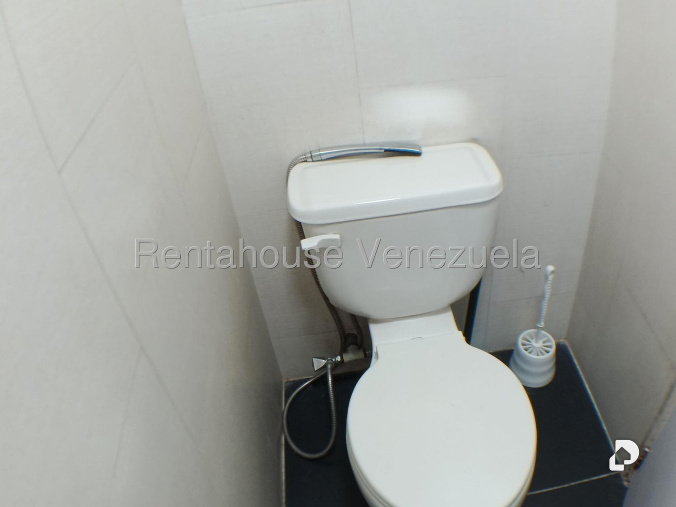 Oficina en Los Dos Caminos, Caracas – 17