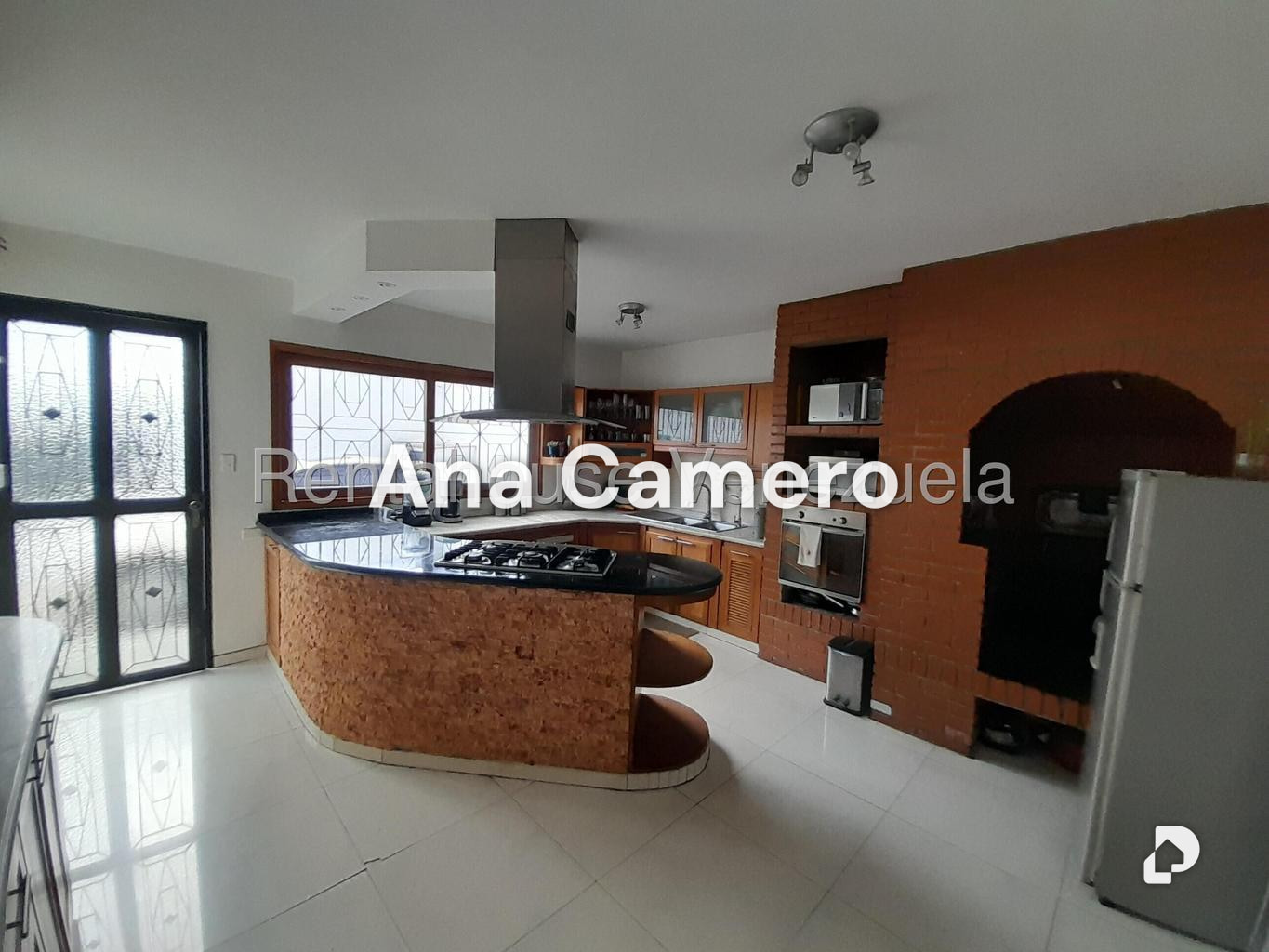 Casa en Colinas de Bello Monte, Caracas – 28