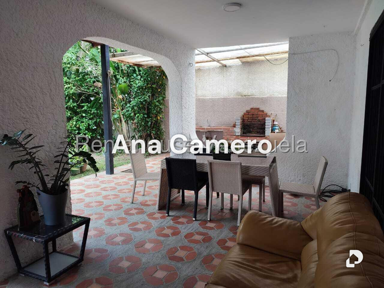 Casa en Colinas de Bello Monte, Caracas – 16