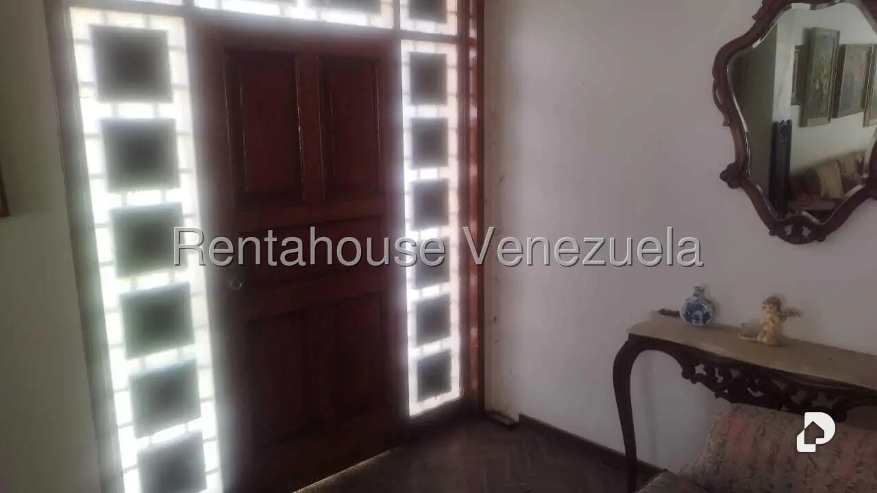 Casa en San Luis, Caracas – 16