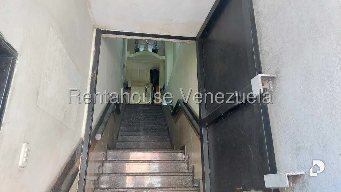 Local comercial en Catia, Caracas – 25
