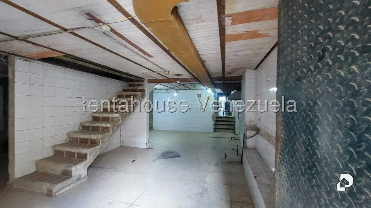 Local comercial en Catia, Caracas – 21