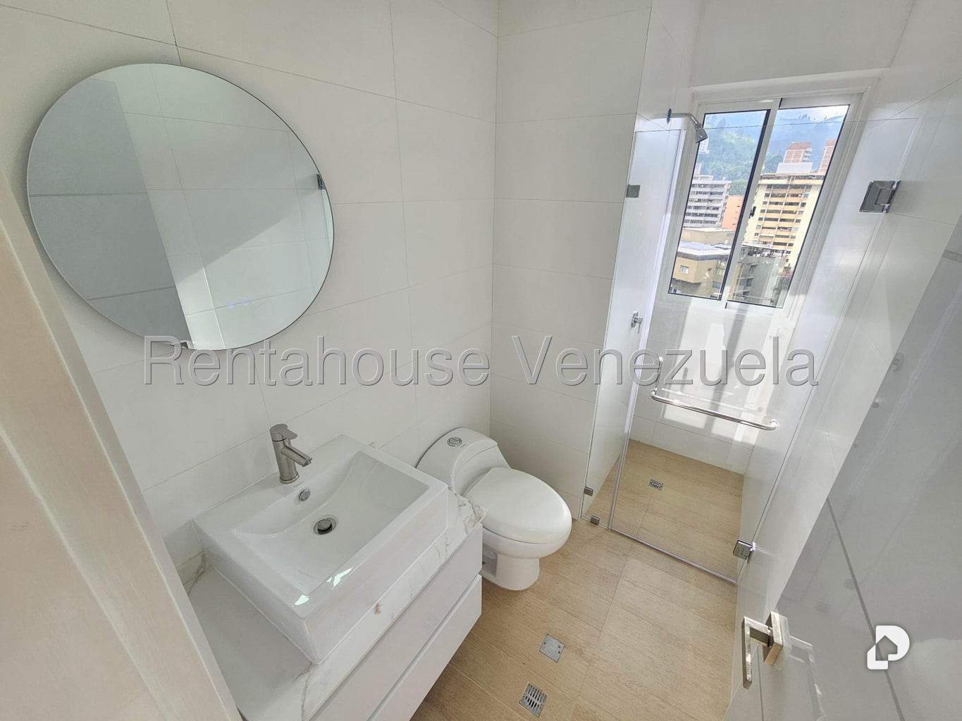 Apartamento en La Boyera, Caracas – 11